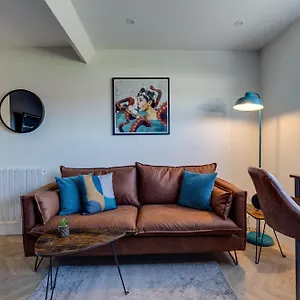  Apartment 4 North Marine United Kingdom