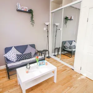  Apartment Flat Near Liverpool St & Shoreditch London. United Kingdom